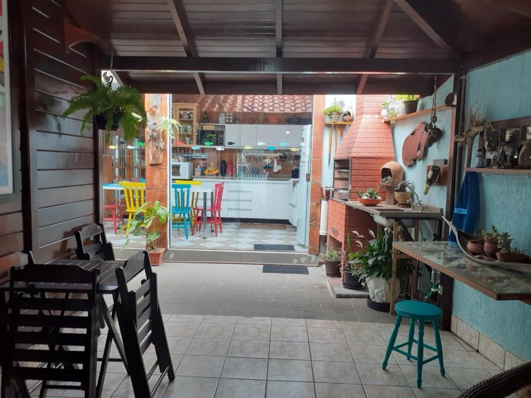 Casa Agradavel, 50M Da Praia Freguesia Do Ribeirao Da Ilha フロリアノポリス エクステリア 写真